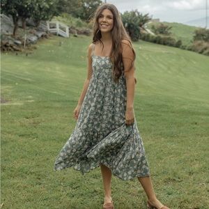 Neuflora Lexington dress green